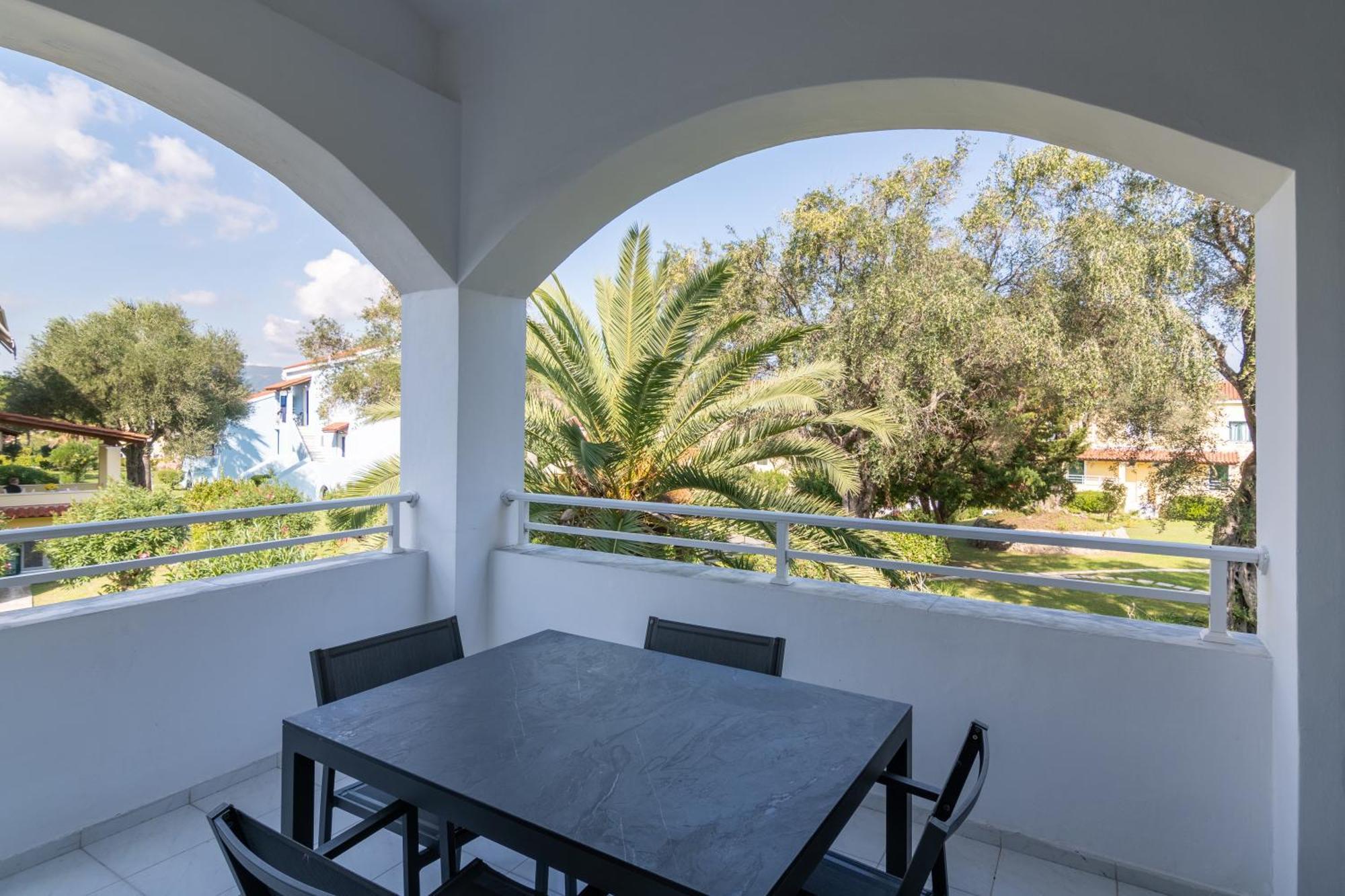 Helion Resort Guviá Kültér fotó
